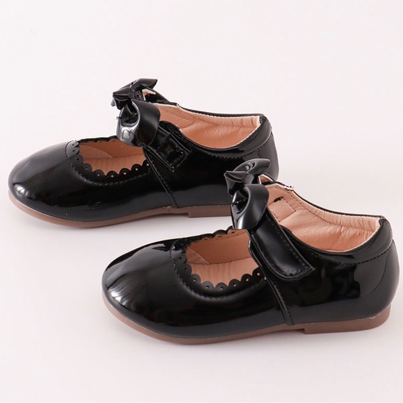 Little girl toddler Abby & Evie Black Patent Mary Jane Shoes, US Sizes 7-13 - Picture 3 of 8